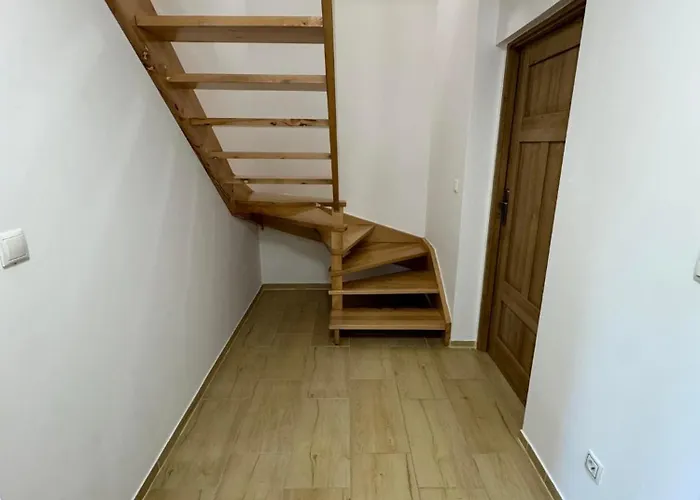 Na Skarpie * ויסלאו